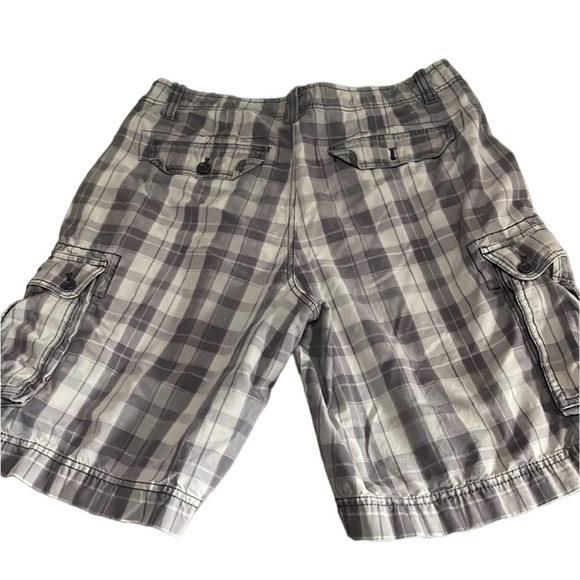 Men’s Timberland Size 34 Cargo Shorts - Picture 3 of 6